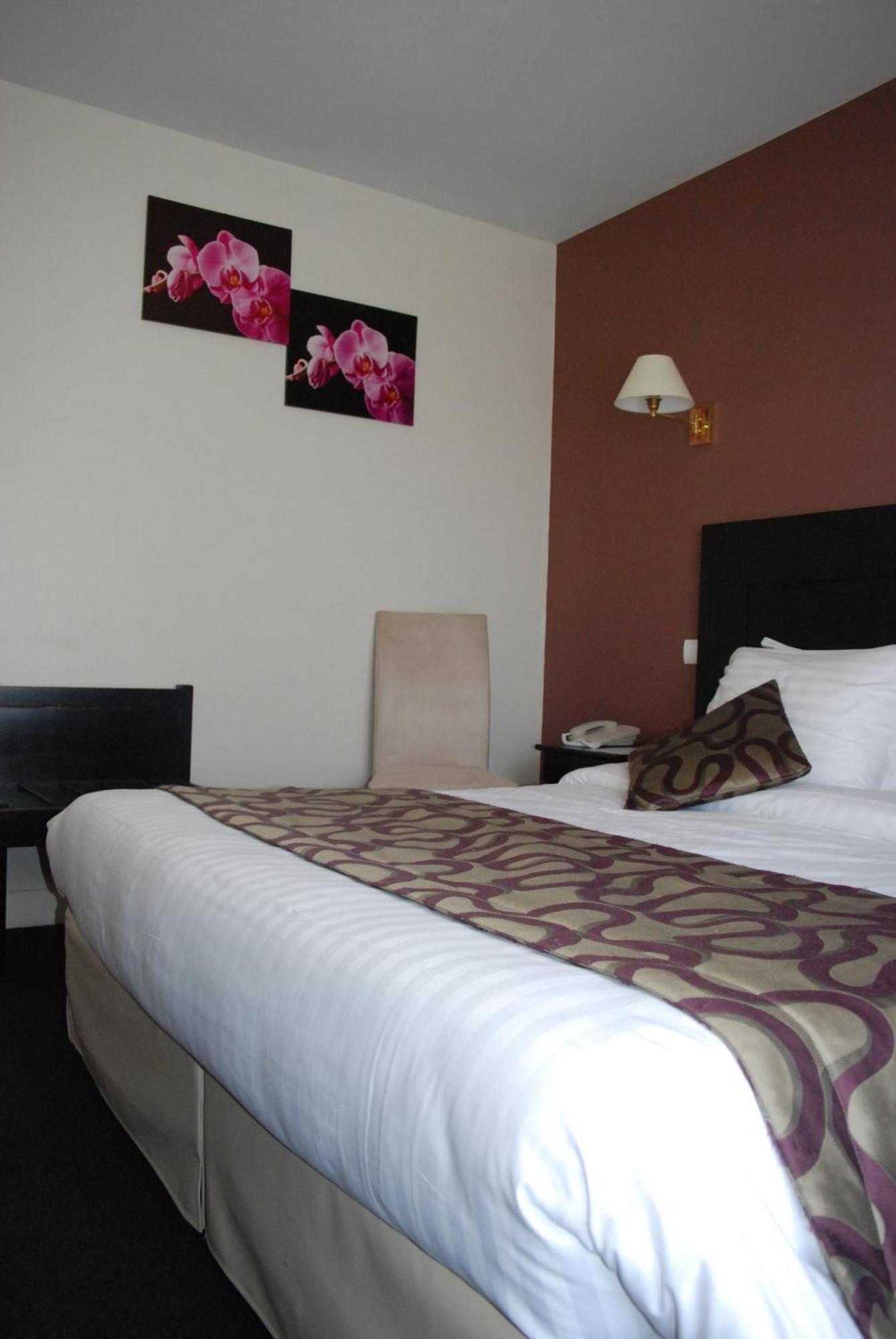 Hotel Ariane & Spa Pontorson Exterior foto