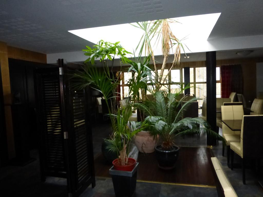 Hotel Ariane & Spa Pontorson Exterior foto